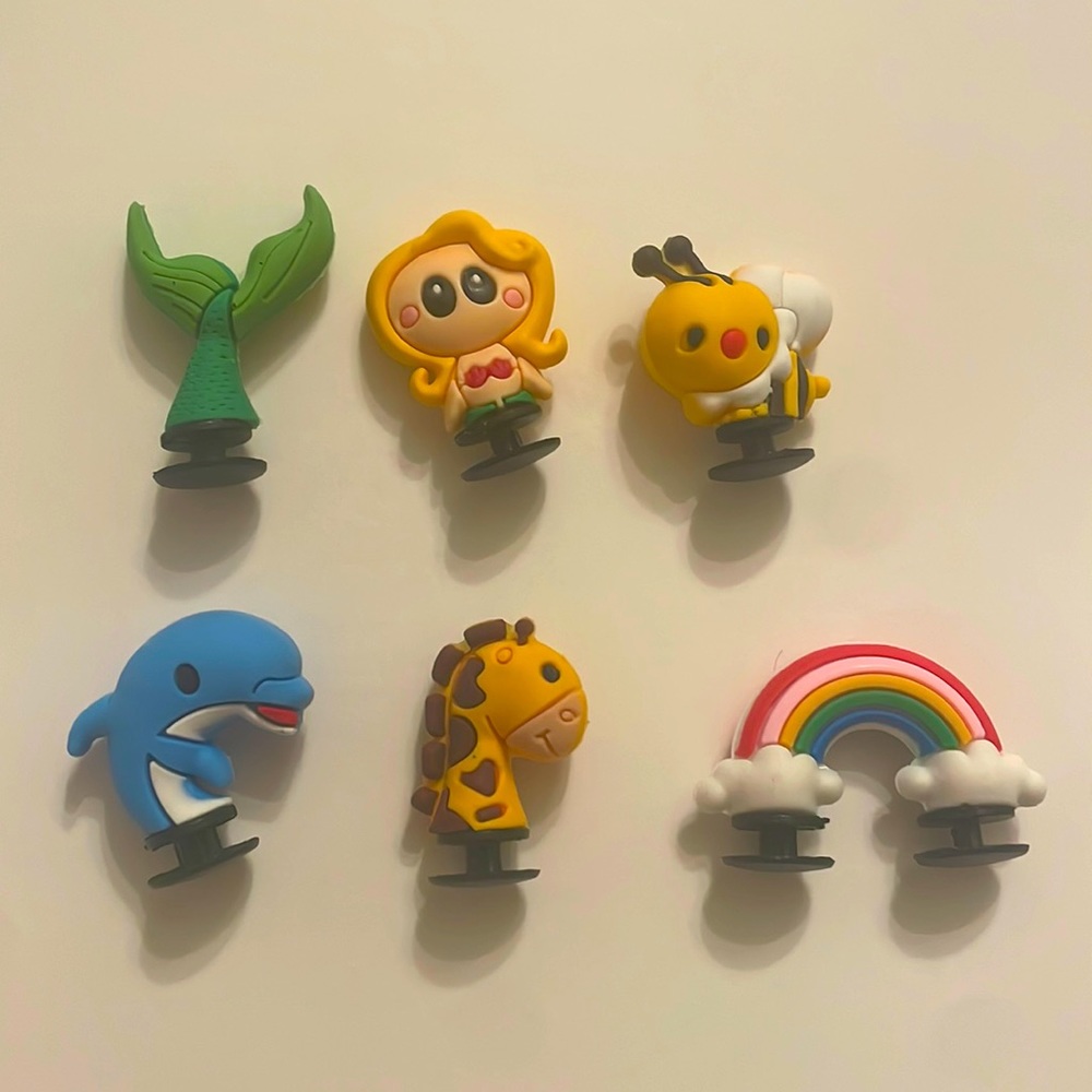 Croc Jibitz: Pop-up Pack!